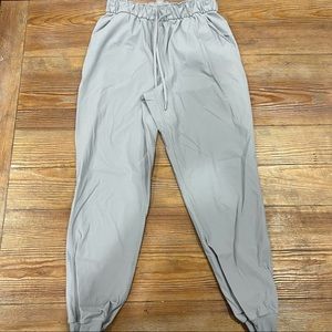 Lululemon Keep Moving Hi Rise Stretch Joggers, size 8